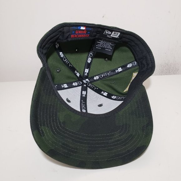 Chicago Cubs Hat Cap Fitted Small 7 1/8 Camo New Era Military Armed Forces MLB - Picture 8 of 11